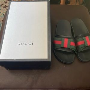 Gucci Bow Sandals